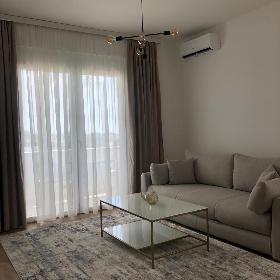 Apartments Azur 1 Ulcinj Zewnętrze zdjęcie